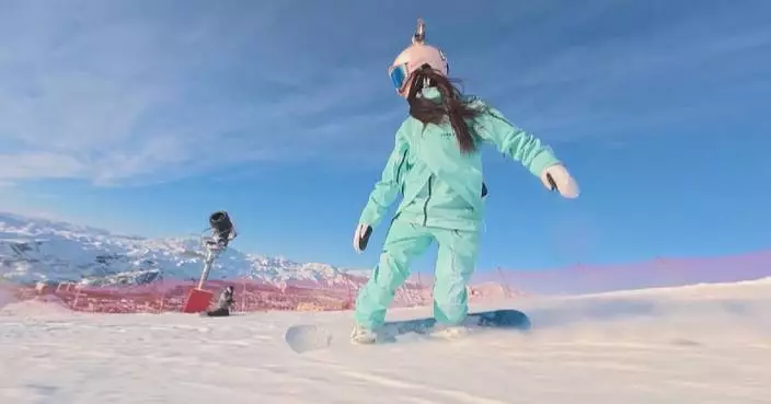 Xinjiang ski resorts enter peak season