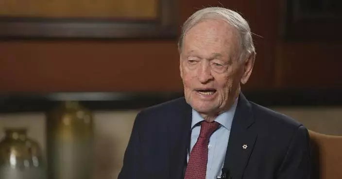 Former Canadian PM shares family mission to promote Canada-China friendship