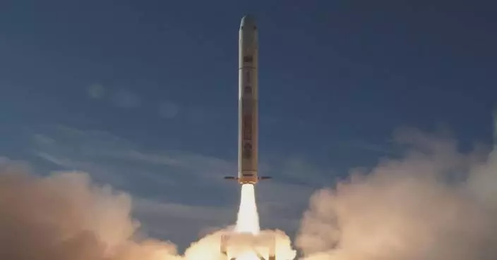 Commercial recoverable spacecraft completes suborbital test flight in China