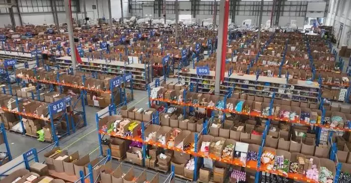 China remains world's largest online retail market for 13th straight year