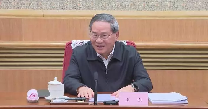 Chinese premier chairs symposium to solicit opinions on draft gov’t work report, five-year plan