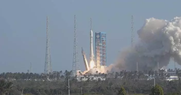 China launches new internet satellite group in Hainan