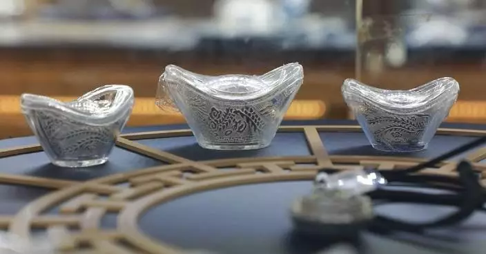 Silver surpasses 100 U.S. dollars per ounce