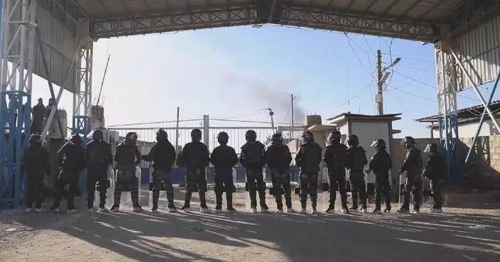 Tens of thousands accused of links to Islamic State held in Syrian camps