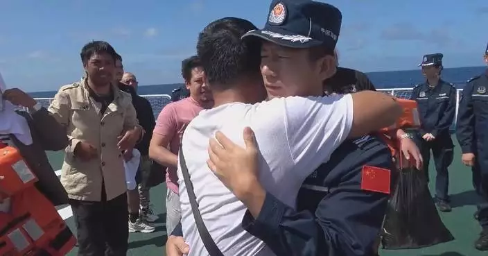 China hands over 17 Filipino sailors from shipwreck to Philippines