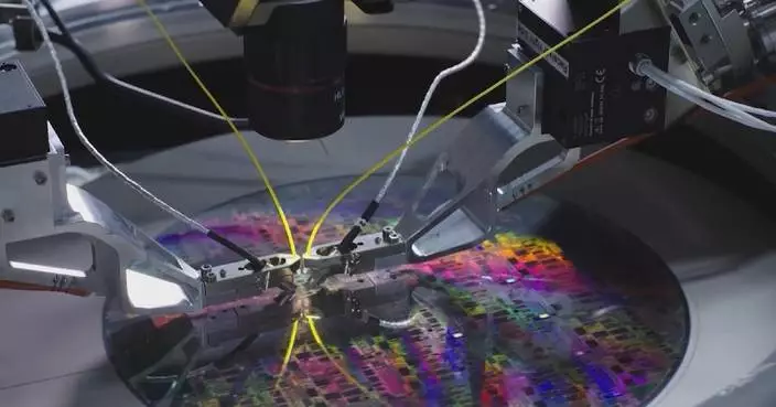 Central SOEs' R&amp;D spending tops 1 trln yuan again