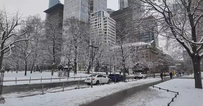 Heavy snow, ice disrupt traffic in Germany