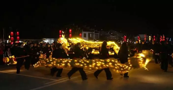 Folk customs gain popularity across China as Spring Festival nears