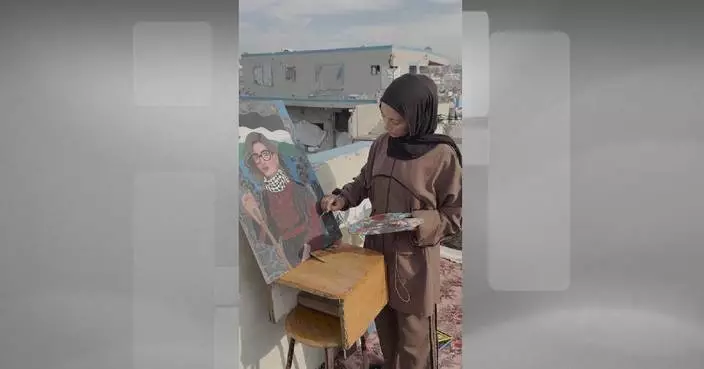 Teen artist in Gaza draws to inspire hope, share voices worldwide