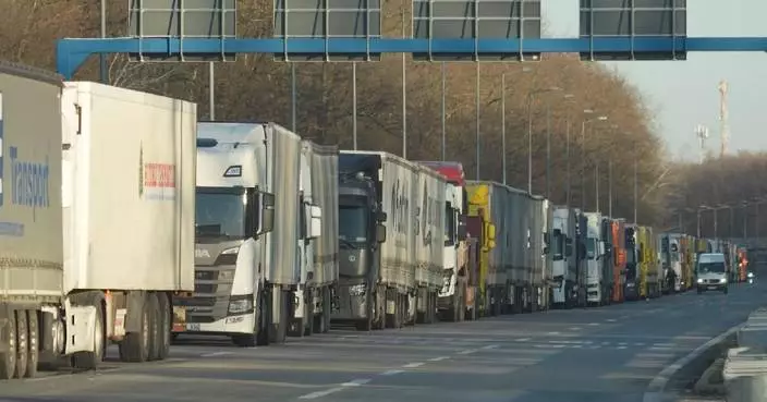 Balkan truck drivers blockade border crossings over EU travel restrictions