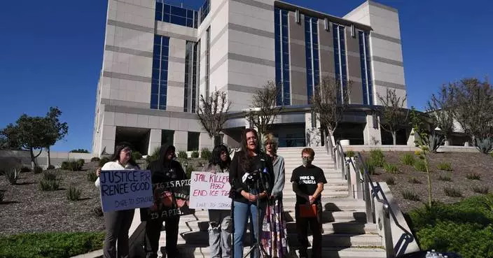 Demonstrator injured after federal agent fired projectile from close range during California protest