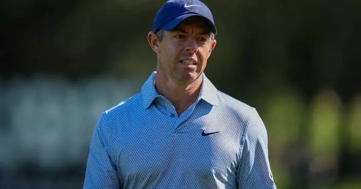 McIlroy makes double bogey in 73 and opens Dubai Desert Classic 8 shots behind Molinari