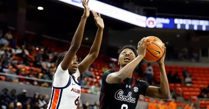 No. 3 South Carolina tops Auburn 81-51 behind another strong effort from Joyce Edwards