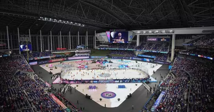 Panthers and Rangers play outdoor hockey game in Miami, replete with snow and fire