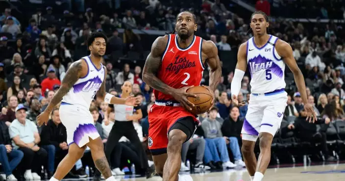 Kawhi Leonard’s 45 points with bloodied nose lead Clippers to 6th straight win, 118-101 over Jazz