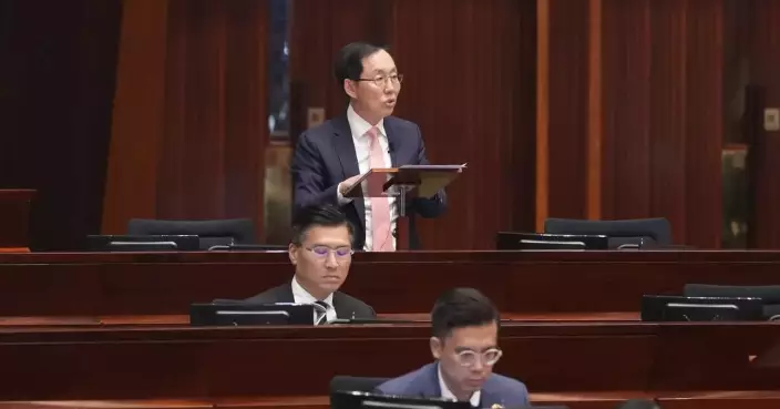 Chan Kin-por Suspends Public Roles to Focus on Wang Fuk Court Fire Investigation