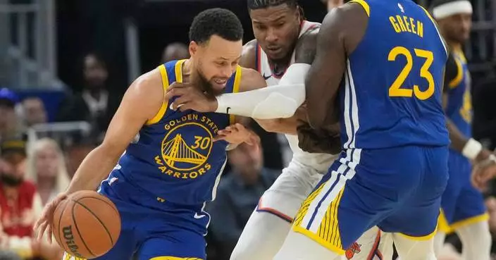 Butler, Curry, Moody give Warriors three scorers with 20 or more points in 126-113 win over Knicks