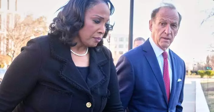 Supreme Court seems inclined to keep Lisa Cook on Fed board despite Trump attempt to fire her