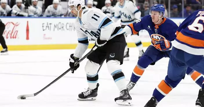 Dylan Guenther has 1st career hat trick to send Mammoth to 7-2 victory over Isles