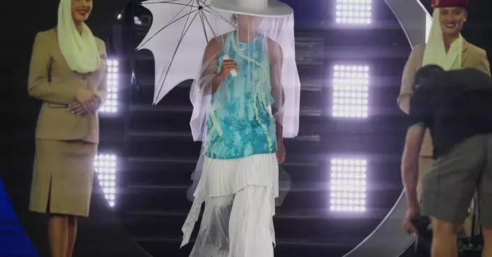 Naomi Osaka makes grand entrance with fashion statement at Australian Open