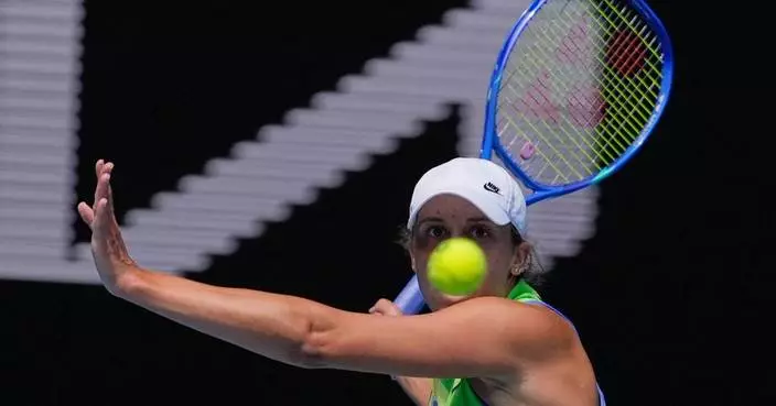 Defending champion Madison Keys reaches the third round at the Australian Open