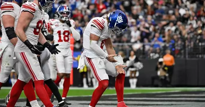 Giants can still get the No. 1 pick if they lose to the Cowboys and Raiders beat Chiefs