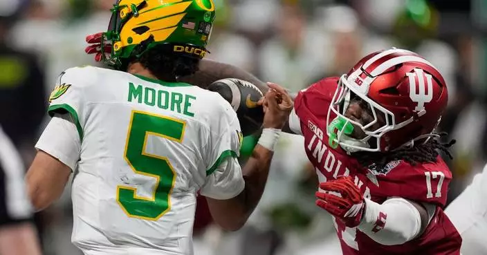 Dante Moore and the Oregon Ducks self-destruct in 56-22 Peach Bowl loss to No. 1 Indiana