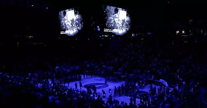 T-wolves hold a pregame moment of silence for Renee Good, the woman fatally shot by an ICE officer