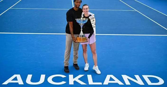 Gael Monfils loses in 1st round in Auckland in likely his farewell season