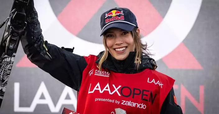Gu warms up for Olympics by retaining her Laax ski slopestyle title despite crash