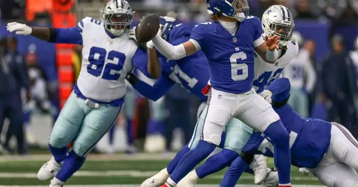 Jaxson Dart throws 2 TD passes as the Giants beat the Cowboys 34-17 in season finale
