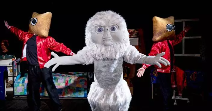 Totino’s™ Pizza Rolls™ Brings Back Fan-Favorite Intergalactic Friend Chazmo in Broadway-Inspired “CHAZMO: The Musical” Ahead of the Big Game