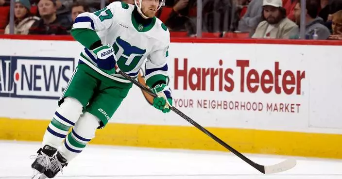 Jordan Staal scores in final minute to cap late 3-goal rally by Hurricanes for 5-4 win over Mammoth