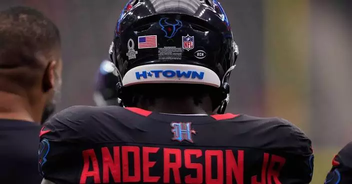 Texans’ defense sets franchise records, prepares for Steelers in playoffs