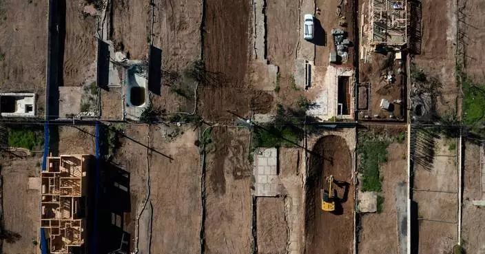 Trump executive order seeks to speed up rebuilding of homes destroyed by Los Angeles wildfires