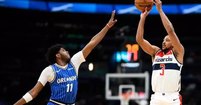 CJ McCollum steadies Wizards in 4th quarter of 120-112 win over Magic