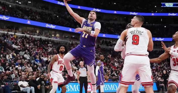 Luka Doncic scores 46 points as the Lakers beat the Bulls 129-118