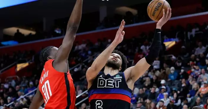 Kevin Durant’s 32 points helps Houston Rockets end Detroit Pistons’ 4-game winning streak