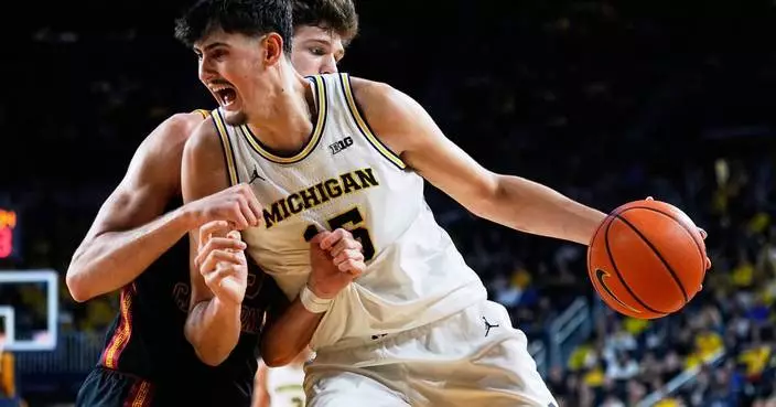 Morez Johnson Jr. scores career-high 29 points in No. 2 Michigan's 96-66 win over No. 24 USC