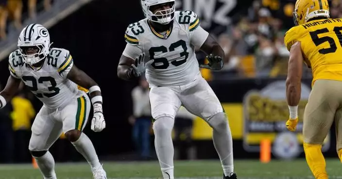 Packers offensive tackle Rasheed Walker arrested on gun possession charge at LaGuardia Airport