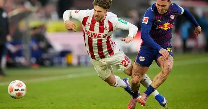 Kane scores 2 and Díaz gets a hat trick as Bayern routs 10-man Hoffenheim 5-1 in Bundesliga