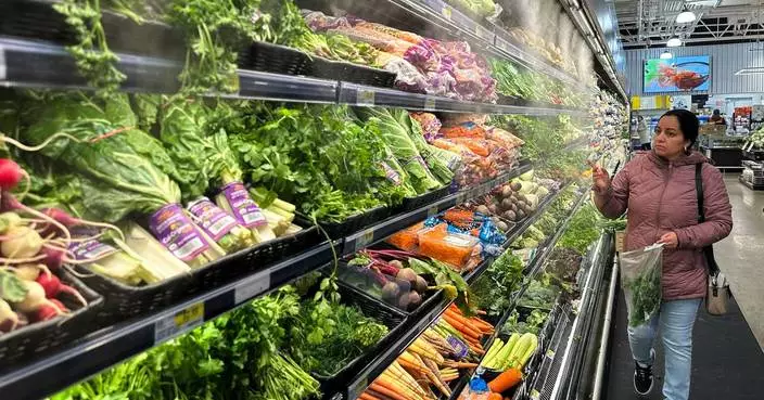 US economic growth weaker than thought in fourth quarter with government shutdown, consumer pullback