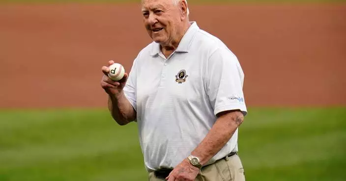 Baseball Hall of Famer Bill Mazeroski, known for walk-off home run in 1960 World Series, dies at 89