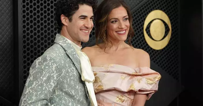 The Grammys red carpet is open. Music stars tend to go bold with their fashion