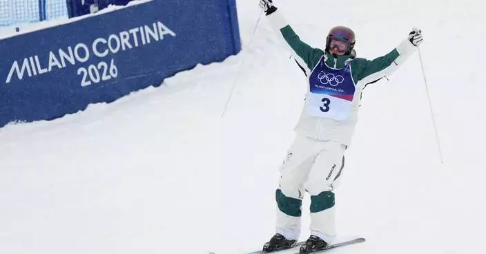 Jakara Anthony brings another freestyle Olympic gold to Australia in the wild debut of dual moguls
