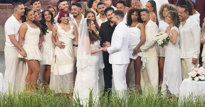Yes, there was a real wedding during Bad Bunny's Super Bowl halftime show