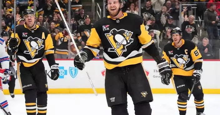 Mantha and Acciari score twice, Penguins running winning streak to 6 by holding off the Rangers 6-5