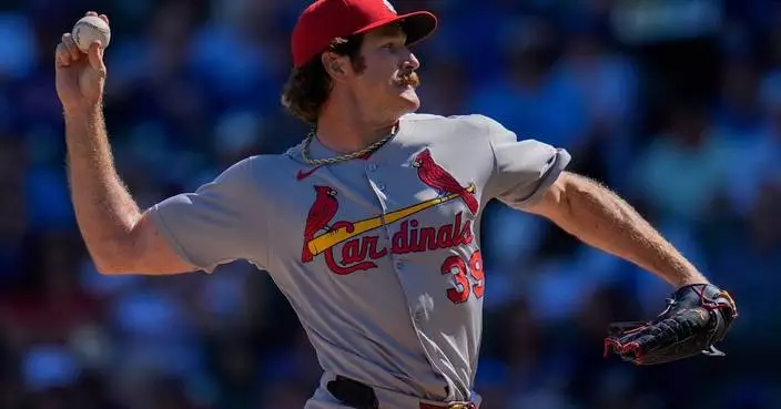 Nationals sign pitcher Miles Mikolas to a $2.25 million, 1-year contract
