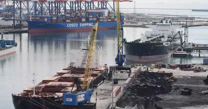 Supreme Court decision against Trump’s tariffs raises uncertainty, but markets stay calm