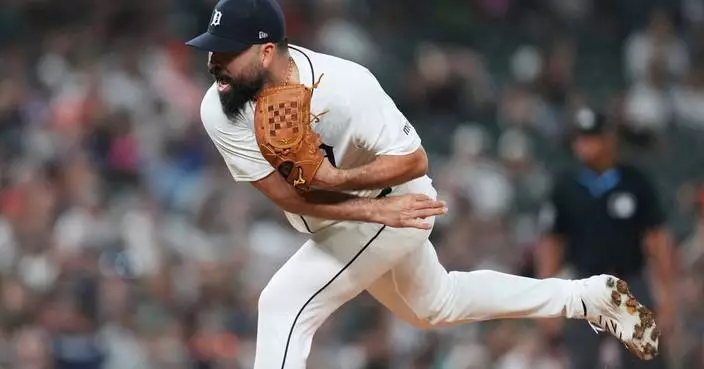 Pitcher José Urquidy and Pittsburgh Pirates agree to $1.5 million, 1-year contract